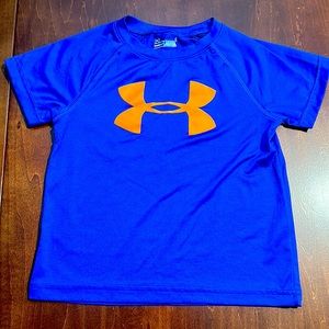 Under Armour Size 4 boys shirt